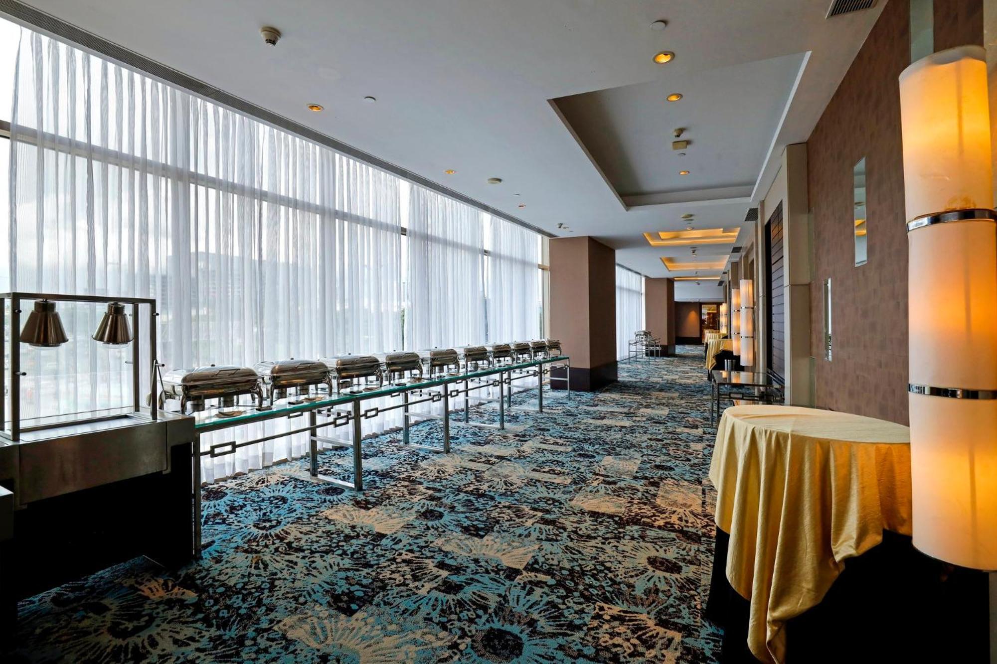 Omr It Expressway By Ihg 5* Chennai